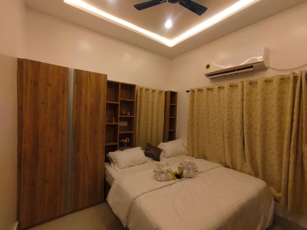 מלון בולפור Charulata Residency מראה חיצוני תמונה