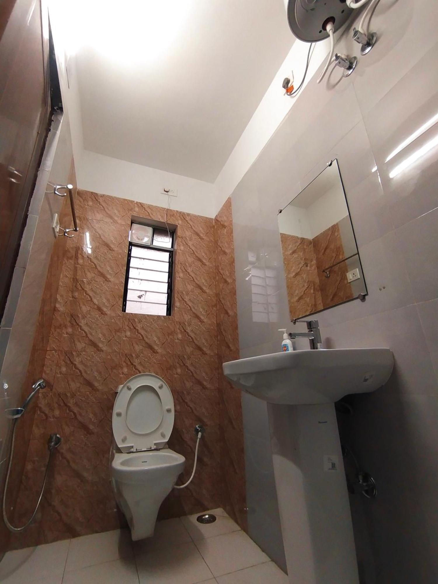 מלון בולפור Charulata Residency מראה חיצוני תמונה